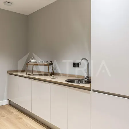 Beautiful Apartment 10 Min Walk To Bernabeu Stadium Madrid Exterior photo