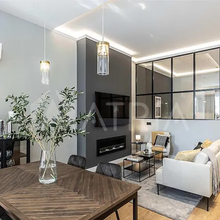 Beautiful Apartment 10 Min Walk To Bernabeu Stadium Madrid Exterior photo